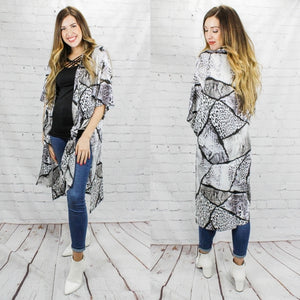 Black and White Leopard Snake Mix Duster